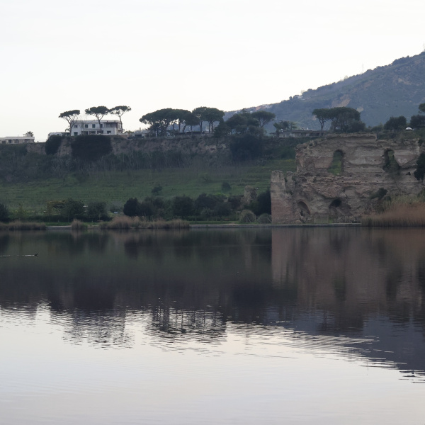 Tempio di Apollo sul lago d