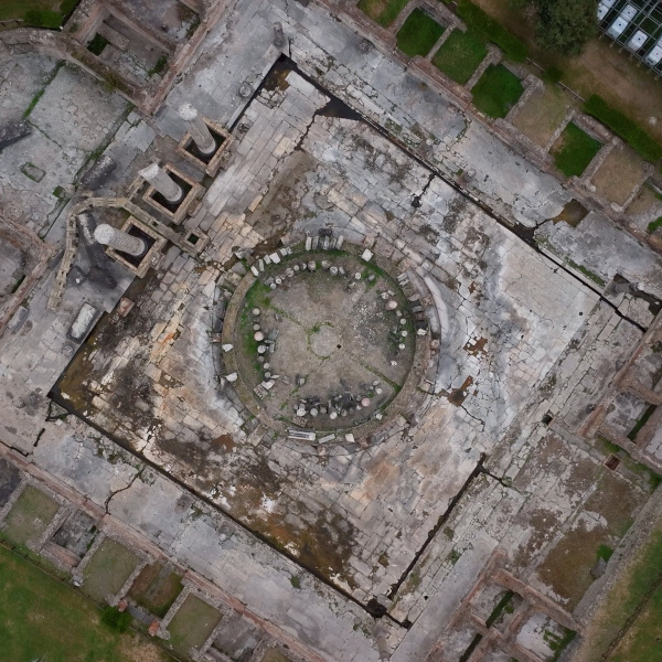 Kit Famiglia – Tempio di Serapide (Macellum) | Parco Archeologico dei Campi Flegrei